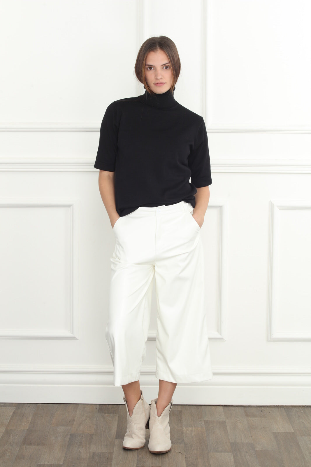 Turtle Neck Elbow Sleeve Sweater