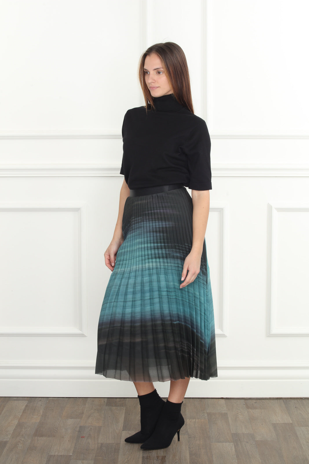 Ombre Print Pleated Skirt