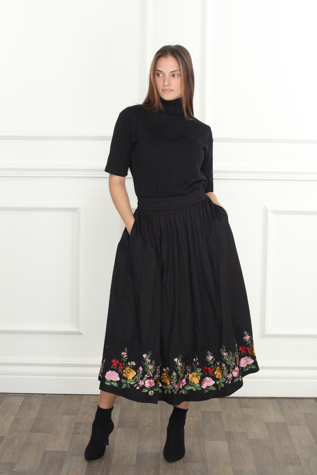 Floral Emb. Skirt