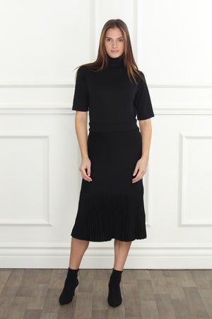 Pleated Detail Knit Skirt