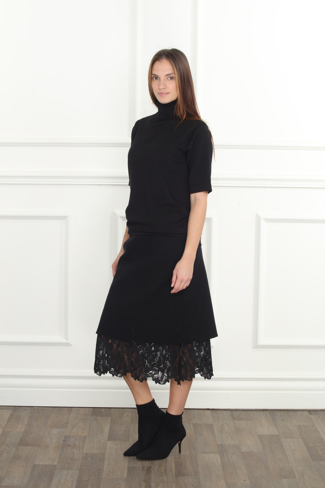 Lace Reversible Knit Skirt