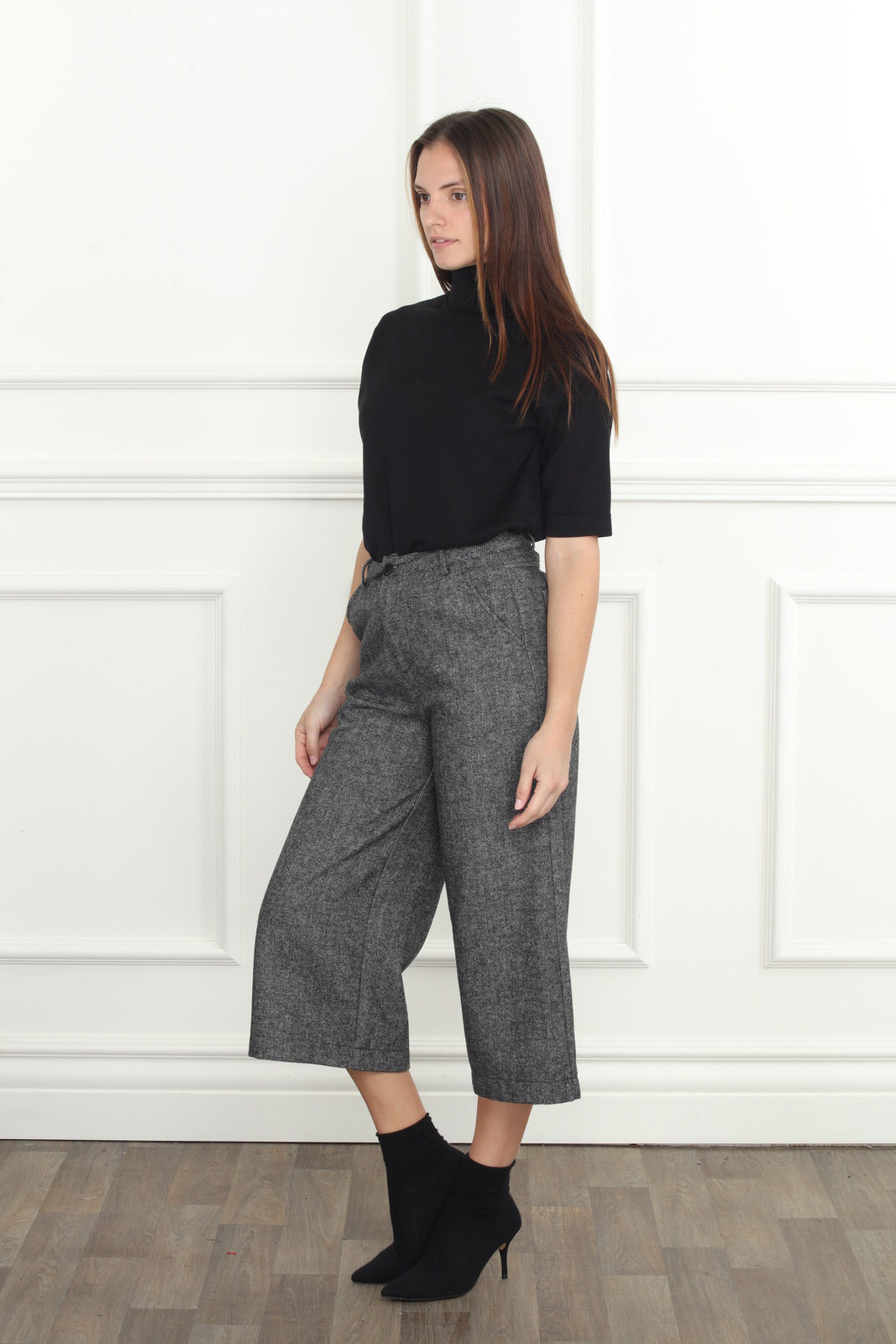 Herringbone Crop Pants