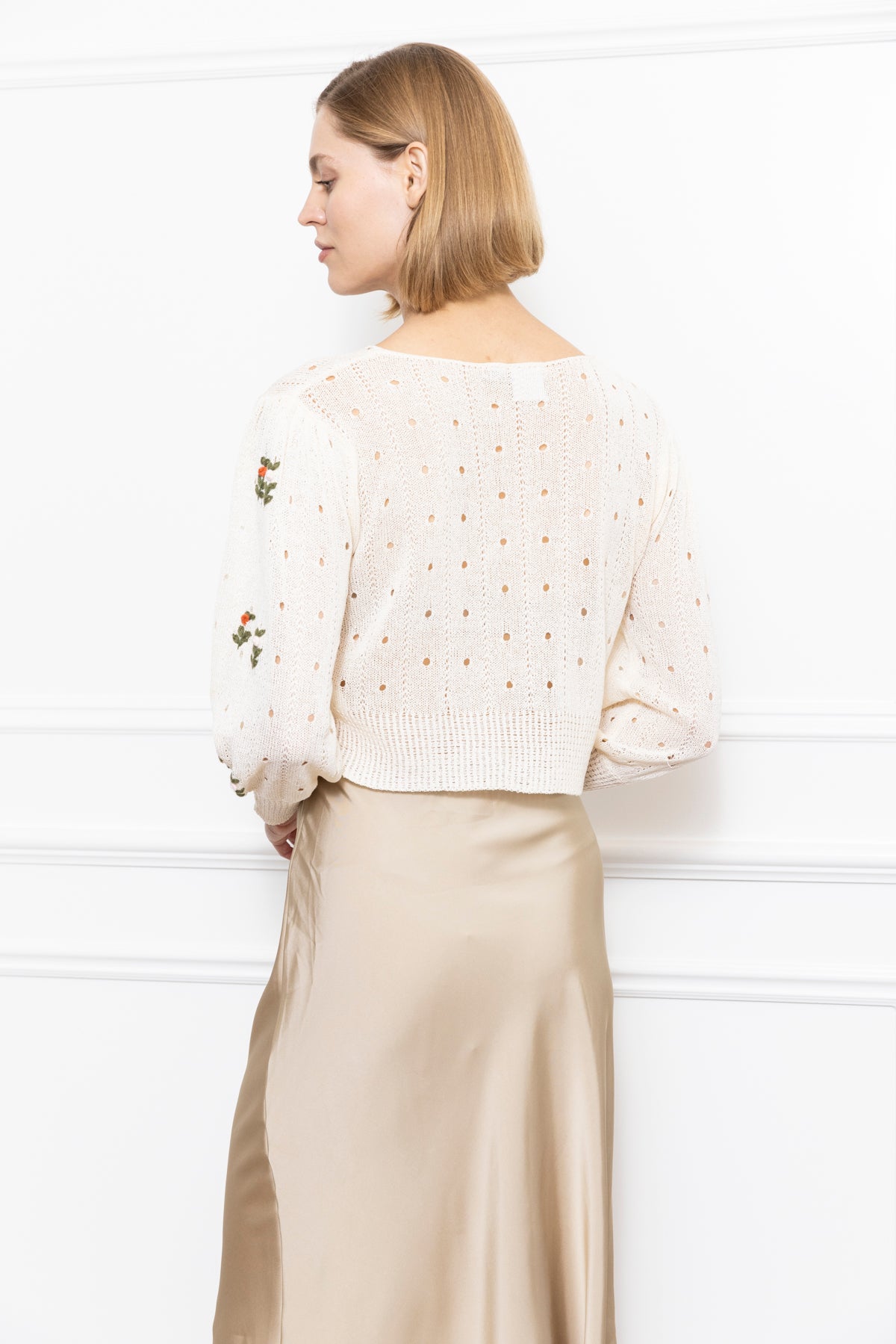 Flower Emb. Sweatert