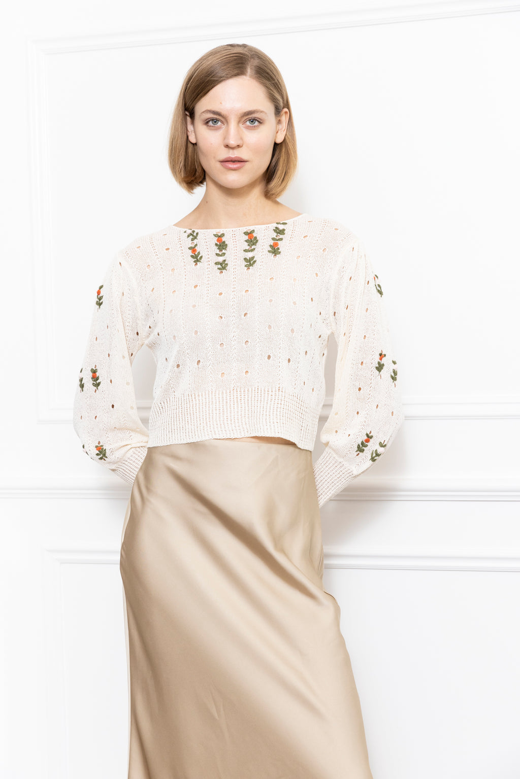 Flower Emb. Sweatert
