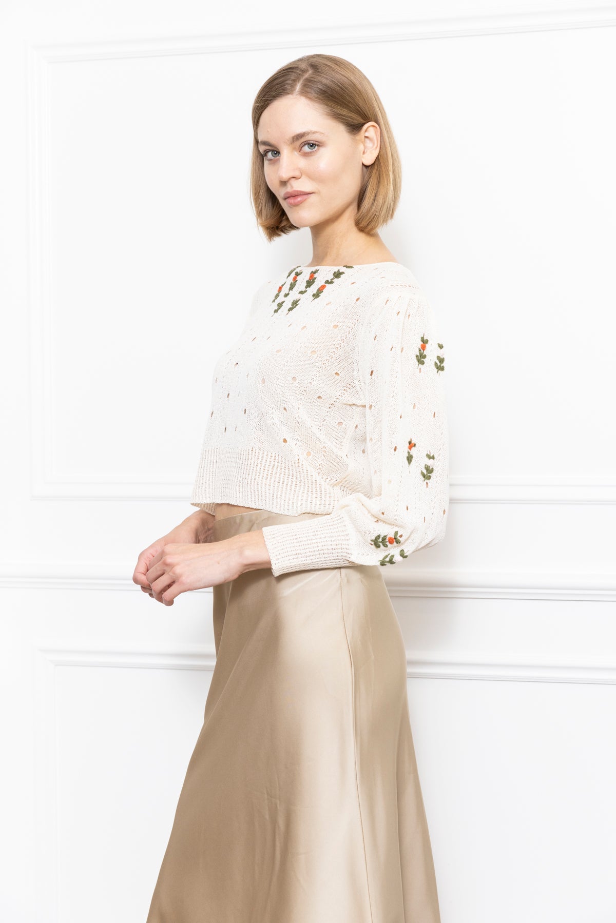 Flower Emb. Sweatert