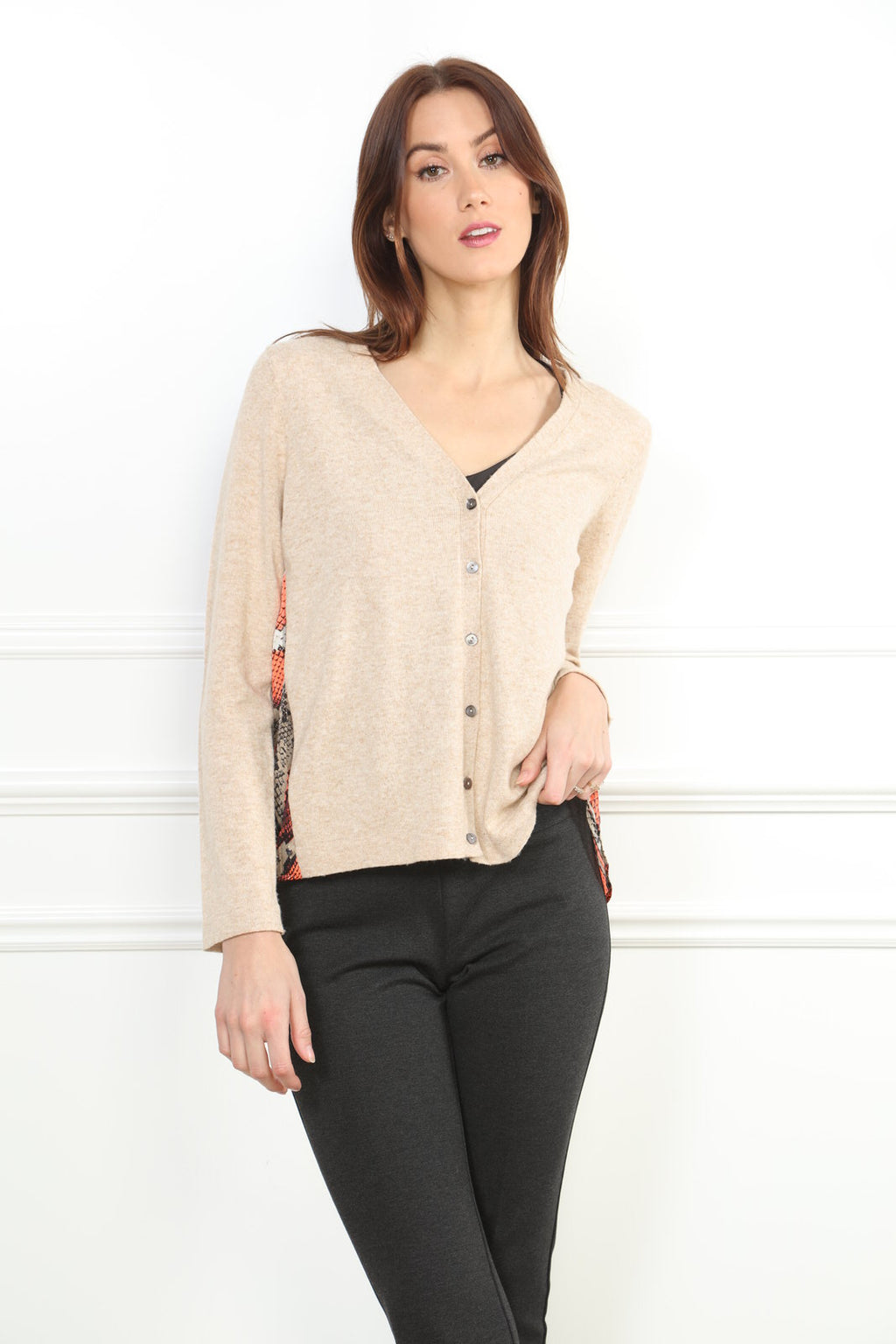 Classic Cardigan w Snake Print