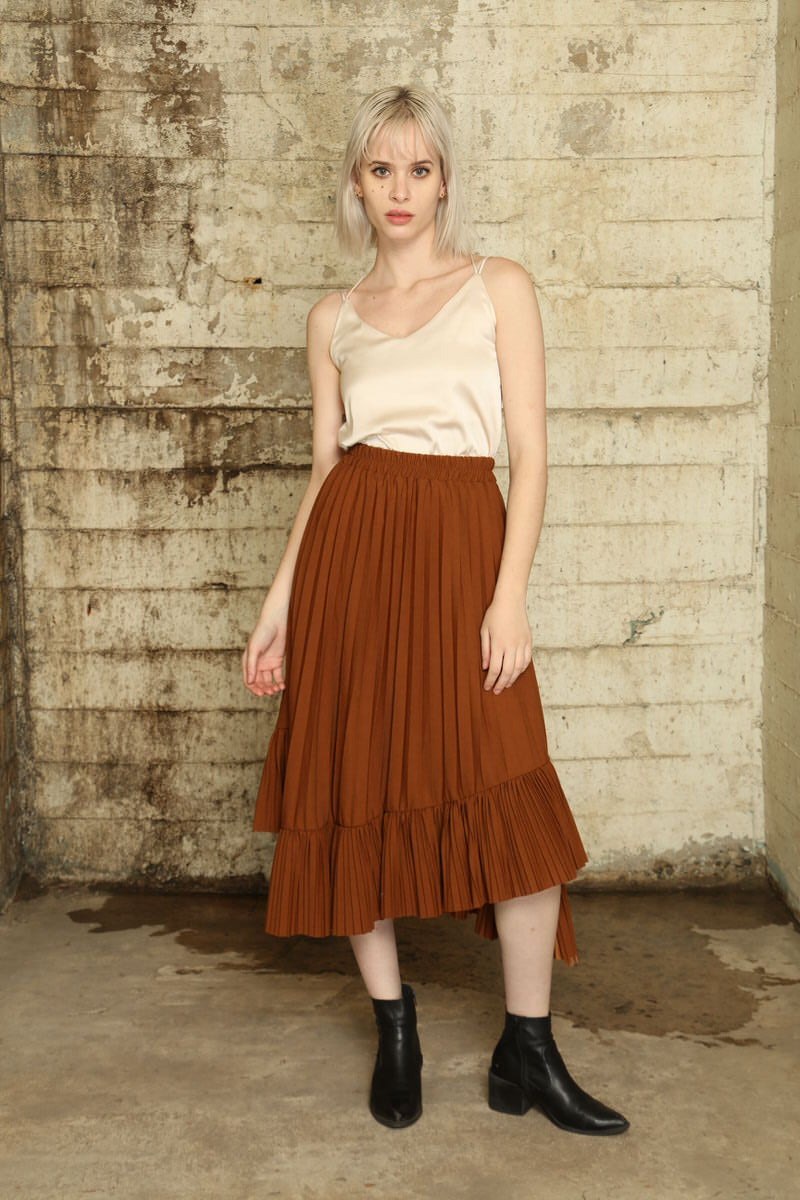 Pleated Uneven Skirt